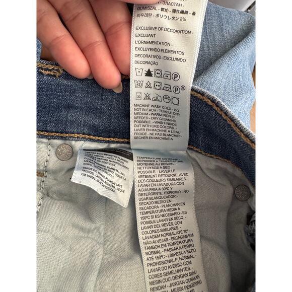 Levi's Strauss Boyfriend Jeans Classic Denim Med Wash Size 30 - Picture 15 of 15